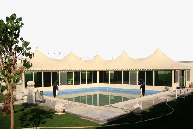 Royal luxury tent by Arab Muzalat